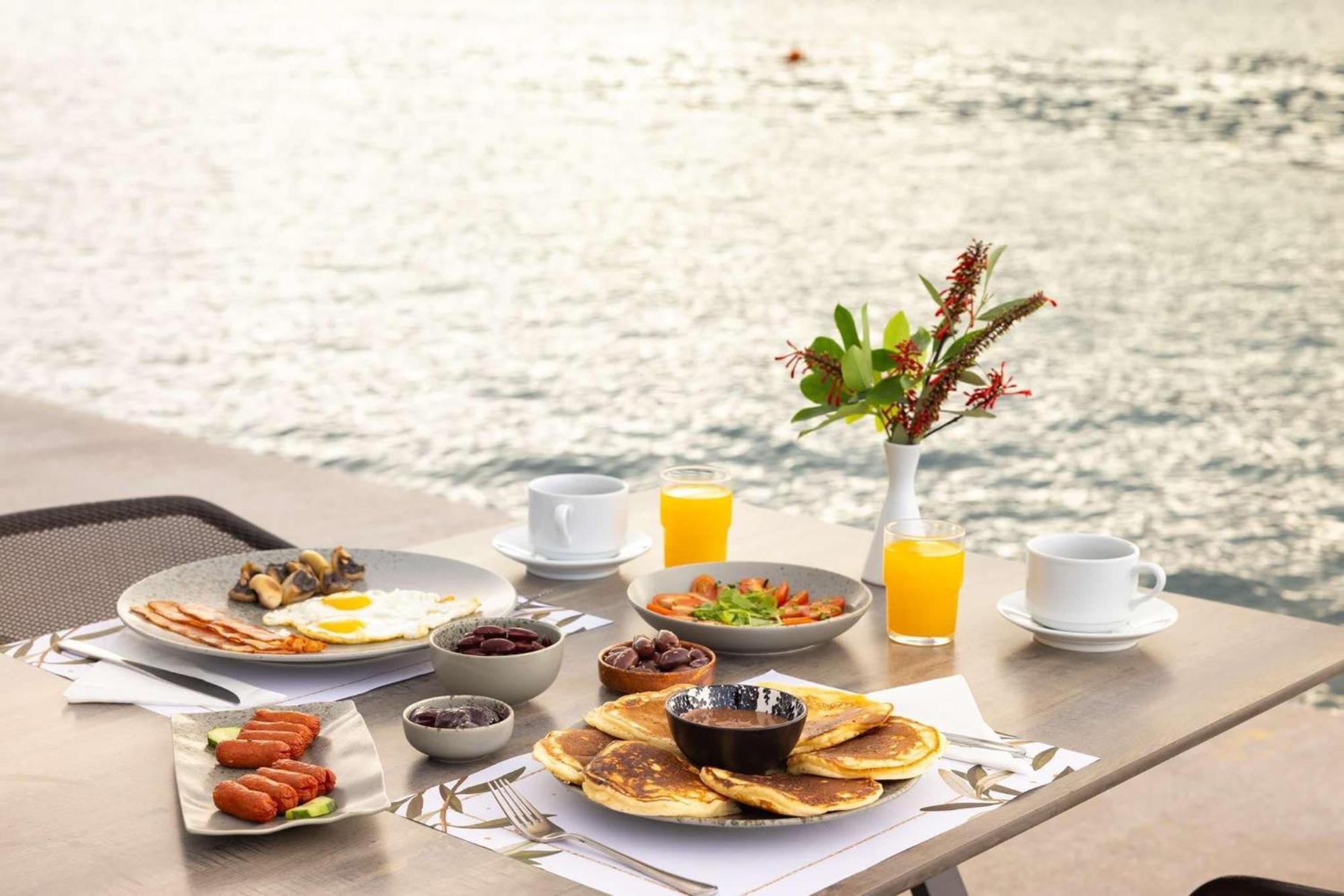Aeolis Hotel Samos Town Bagian luar foto
