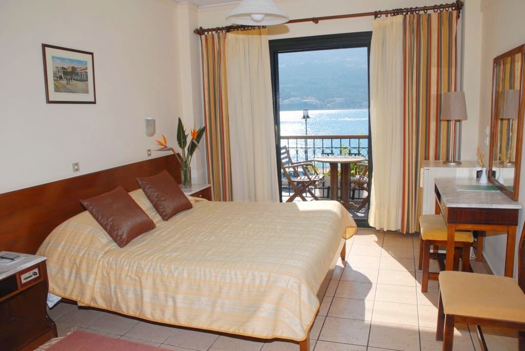 Aeolis Hotel Samos Town Bagian luar foto